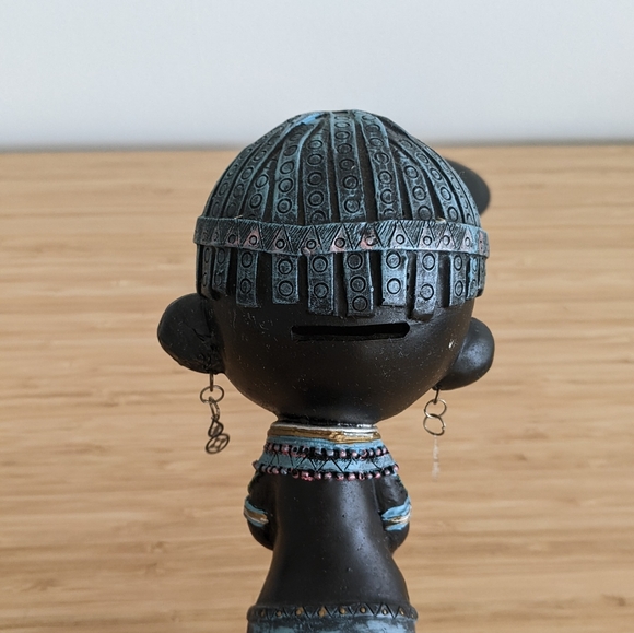 Piggy bank with dangling earing - Picture 2 of 2